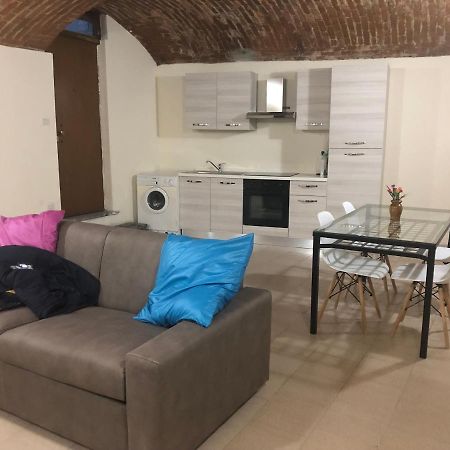 Bilocale Affori Milão Exterior foto